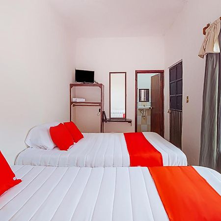 Oyo Hotel Posada Los Faroles,Tabasco 比亚埃尔莫萨 外观 照片