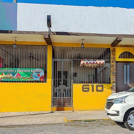 Oyo Hotel Posada Los Faroles,Tabasco 比亚埃尔莫萨 外观 照片