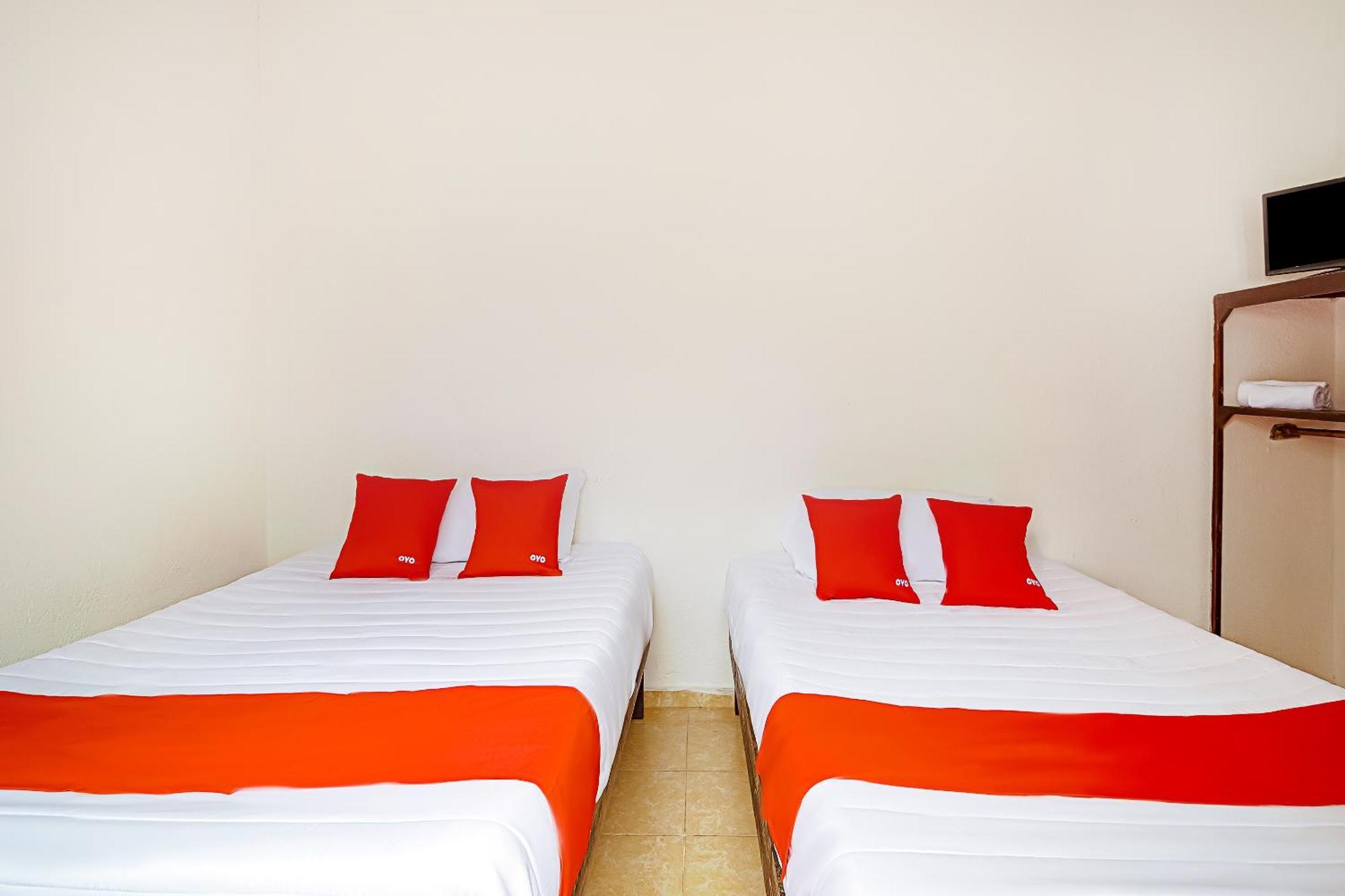 Oyo Hotel Posada Los Faroles,Tabasco 比亚埃尔莫萨 外观 照片