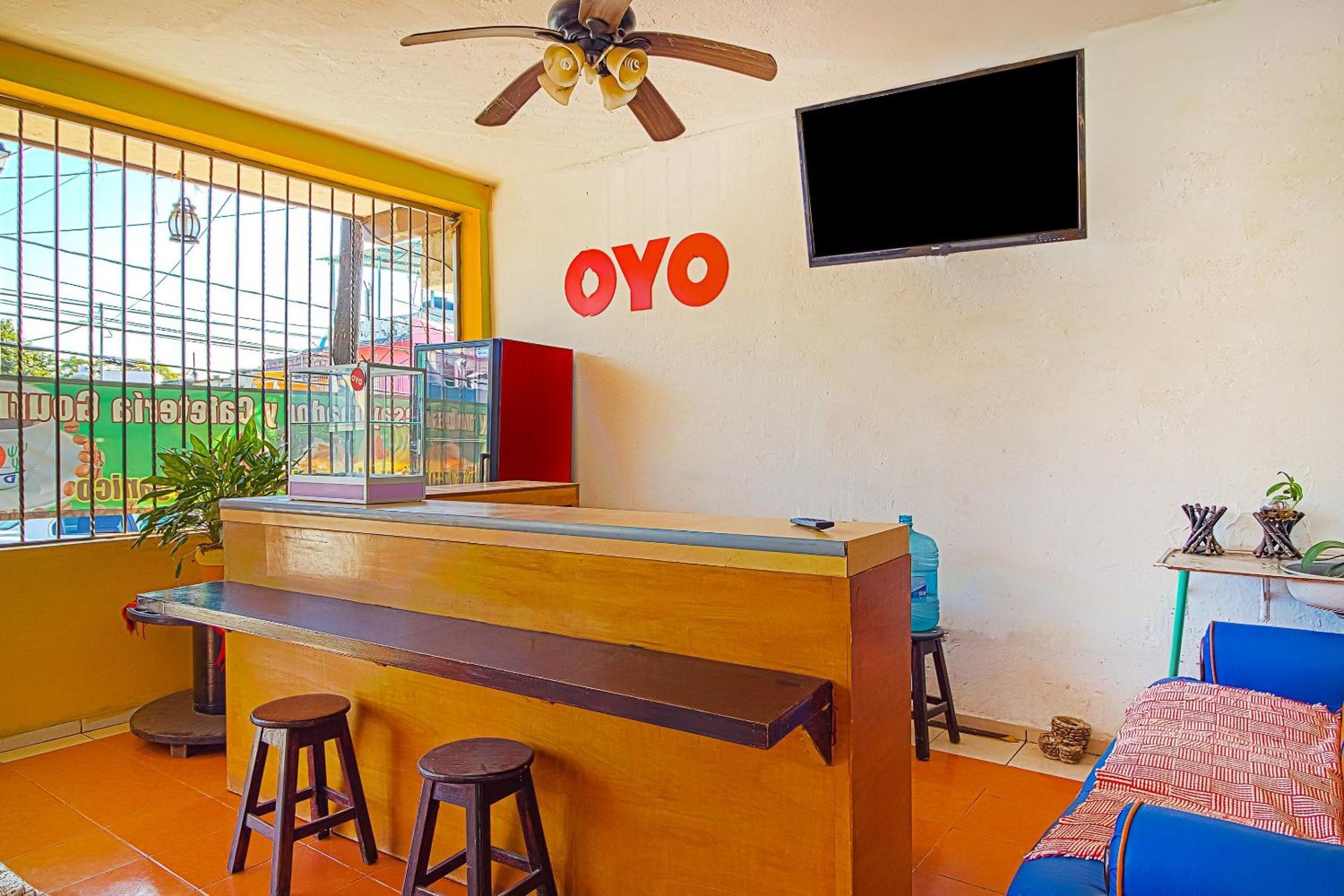 Oyo Hotel Posada Los Faroles,Tabasco 比亚埃尔莫萨 外观 照片