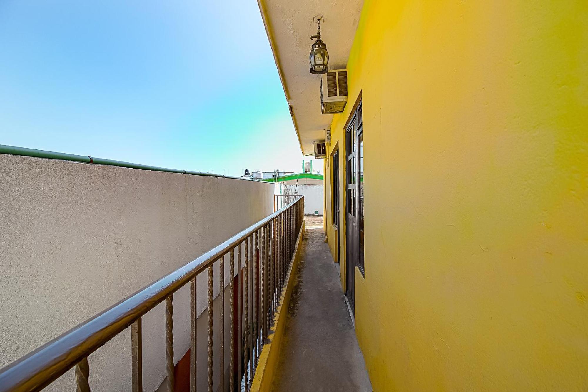 Oyo Hotel Posada Los Faroles,Tabasco 比亚埃尔莫萨 外观 照片